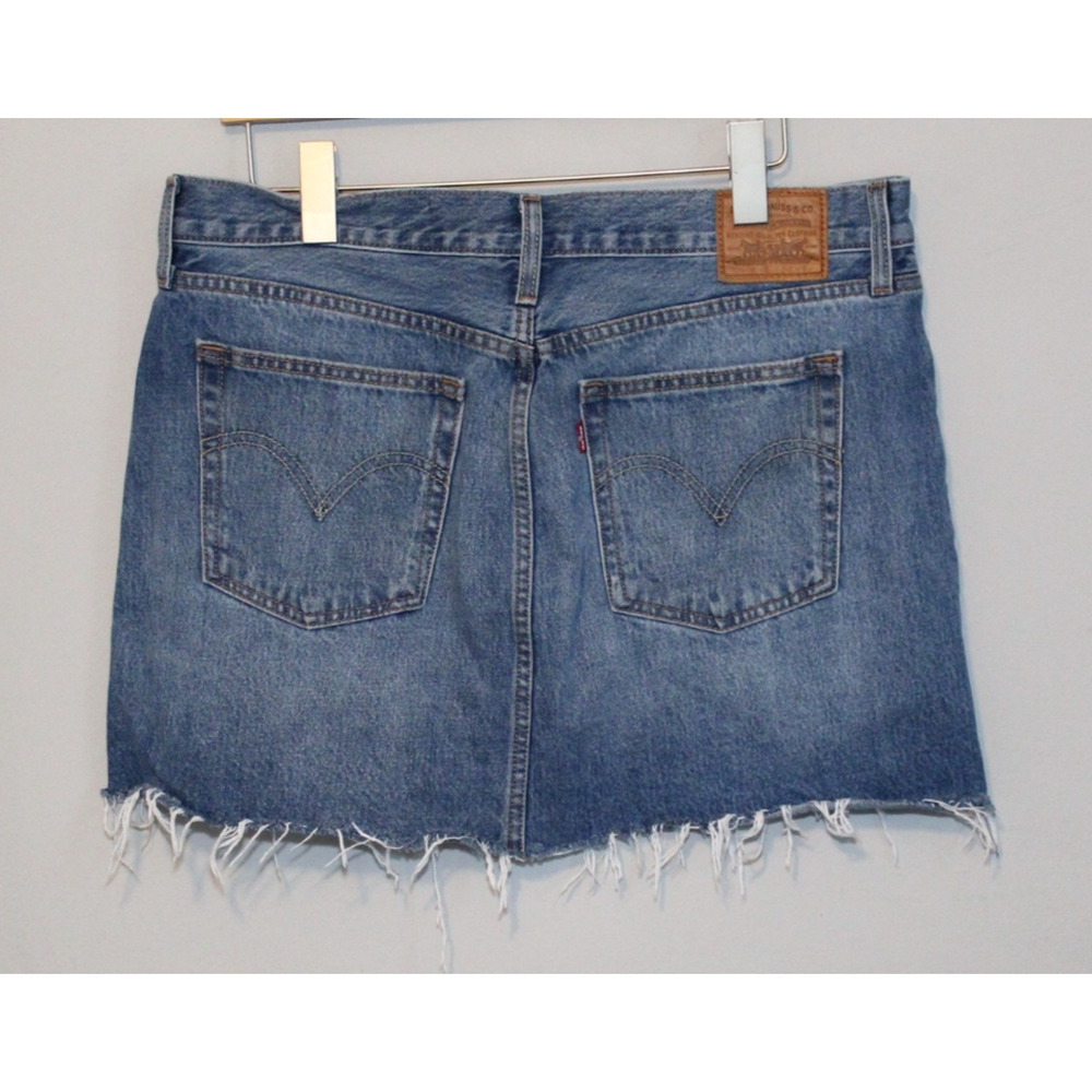 Levi's Deconstructed Button Fly Denim Cut Off Jean Skirt Blue Women's 32 H11823 - Picture 6 of 16
